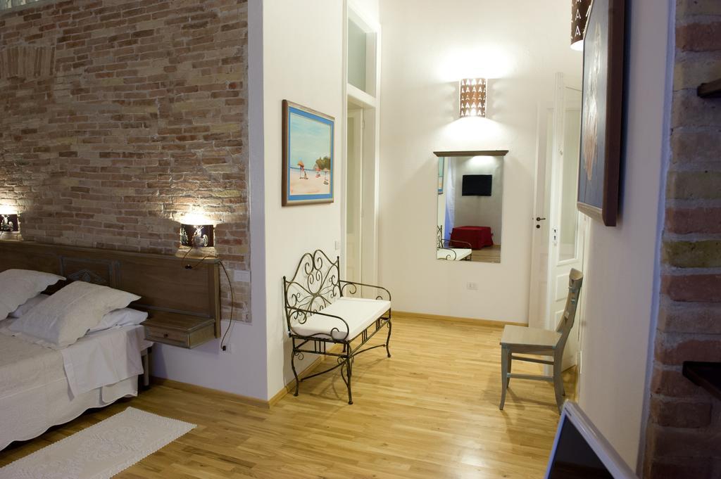Castelletto Suites Cagliari Bagian luar foto
